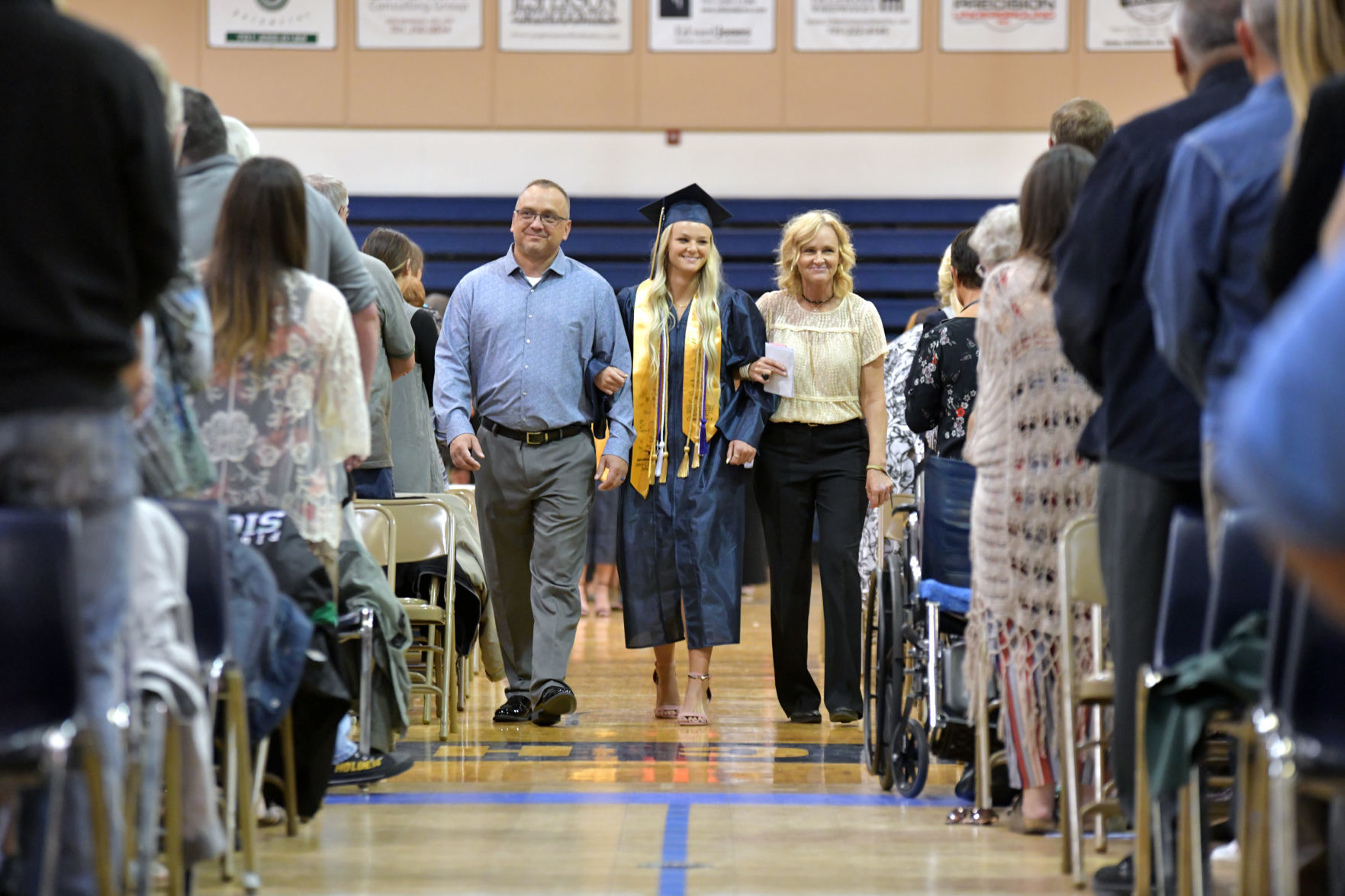 Shiloh Christian HS grads